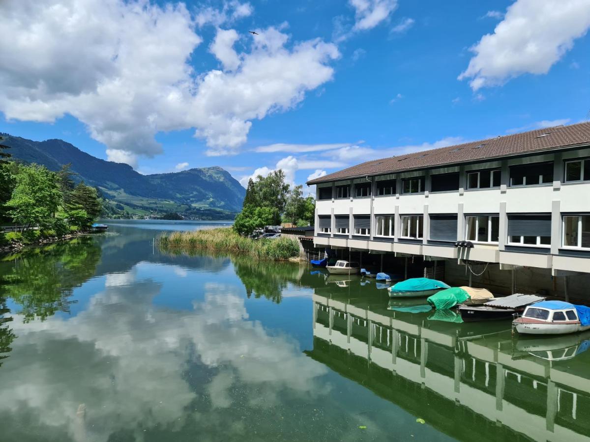 Helvetia Hotel Seewen  Luaran gambar
