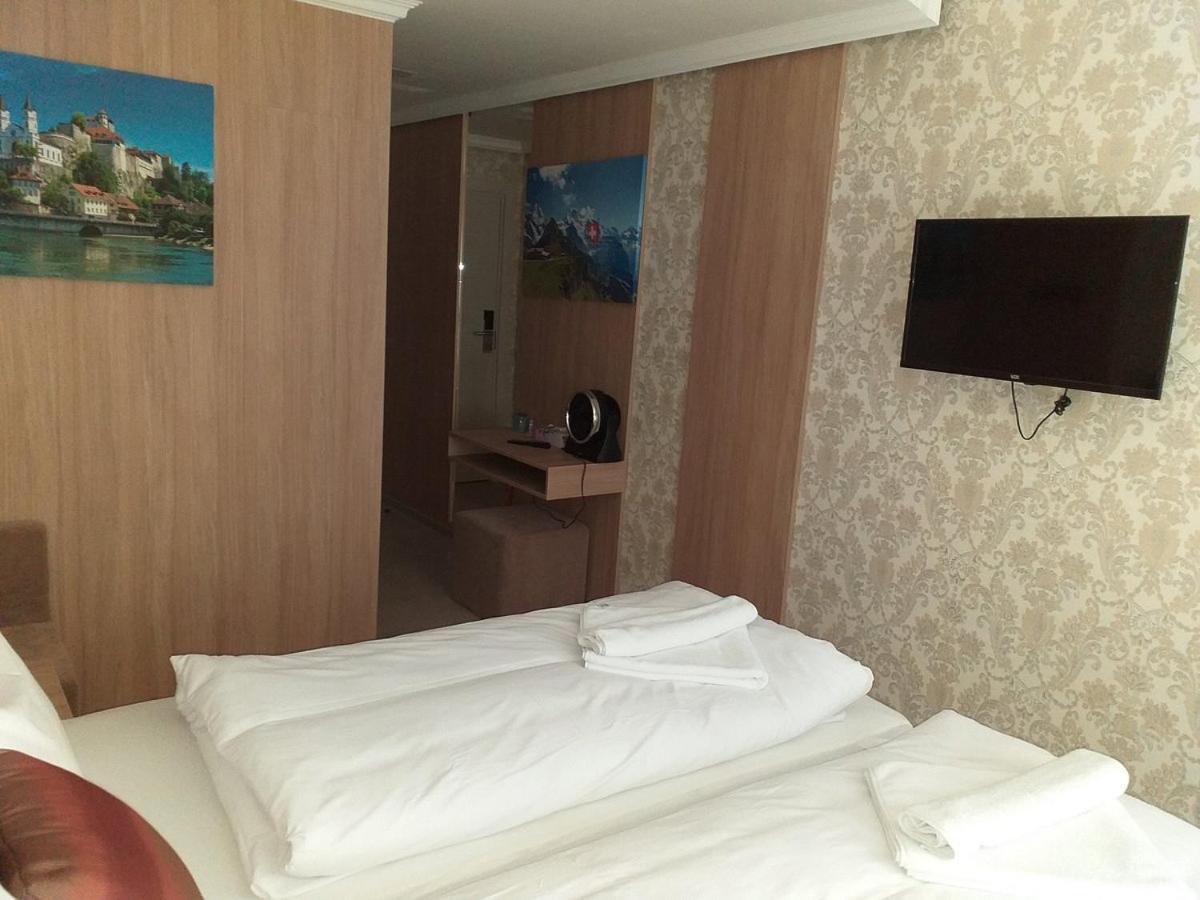 Helvetia Hotel Seewen  Luaran gambar