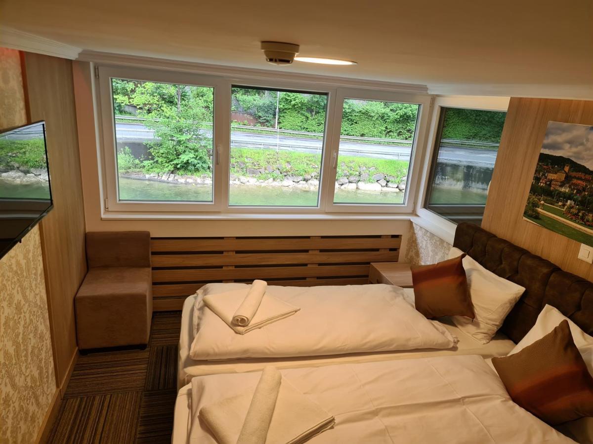 Helvetia Hotel Seewen  Luaran gambar