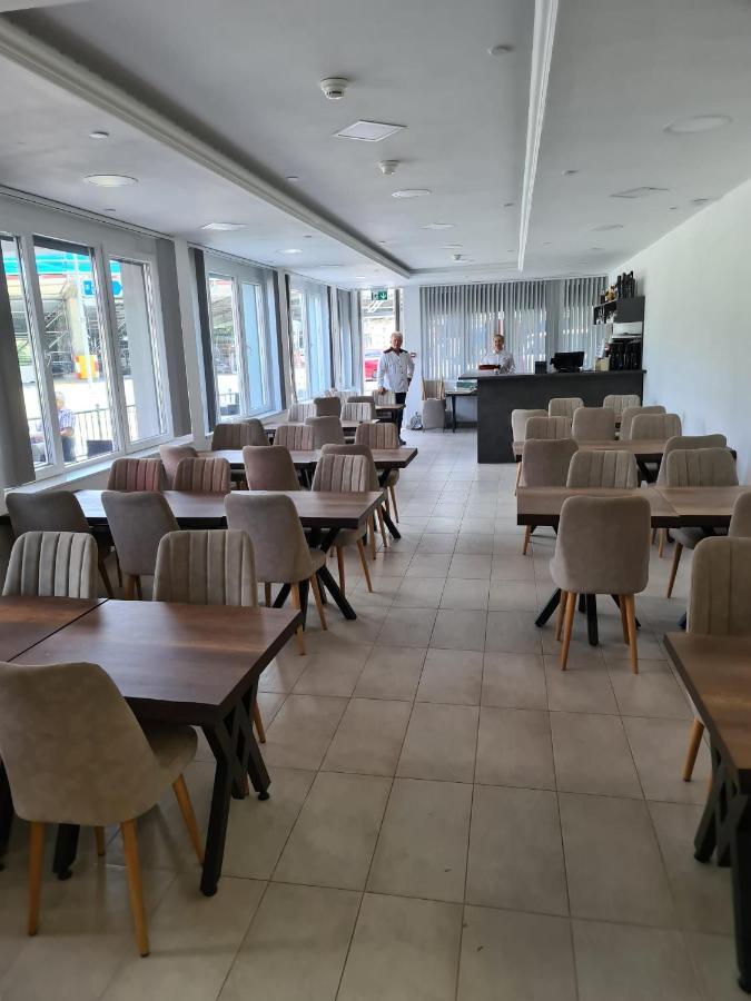 Helvetia Hotel Seewen  Luaran gambar